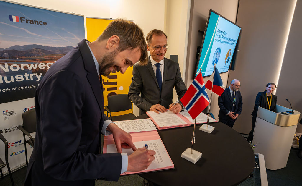 Norge styrker det grønne industrisamarbeidet med Frankrike